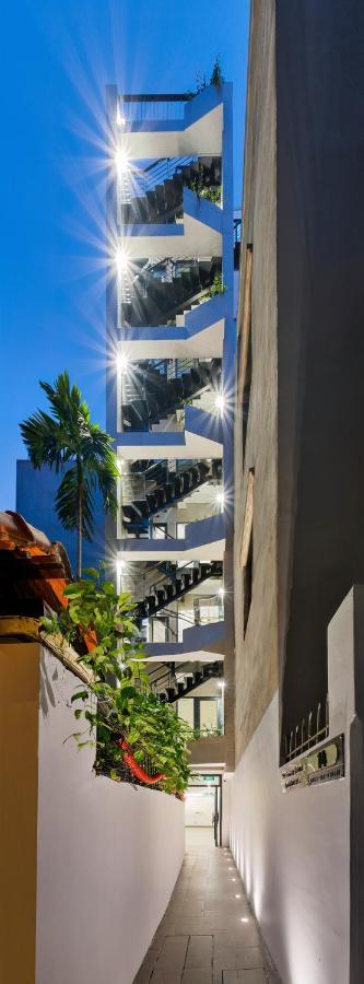 The Galaxy Home Doi Can Hotel And Apartment 河内 外观 照片