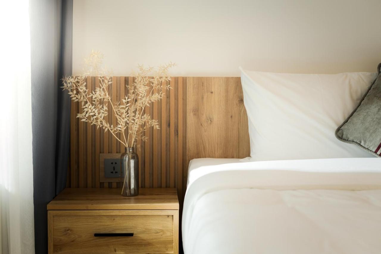 The Galaxy Home Doi Can Hotel And Apartment 河内 外观 照片