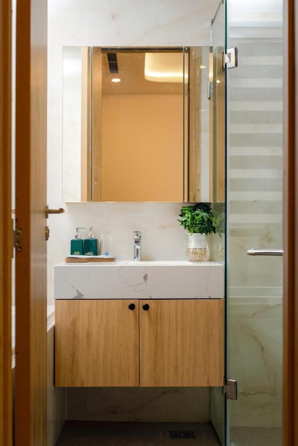 The Galaxy Home Doi Can Hotel And Apartment 河内 外观 照片